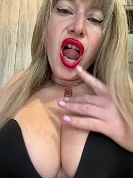 Kittenforyou online show from 04.20.26