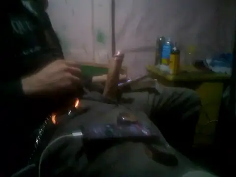 Wero4200 online show from 10.21.25