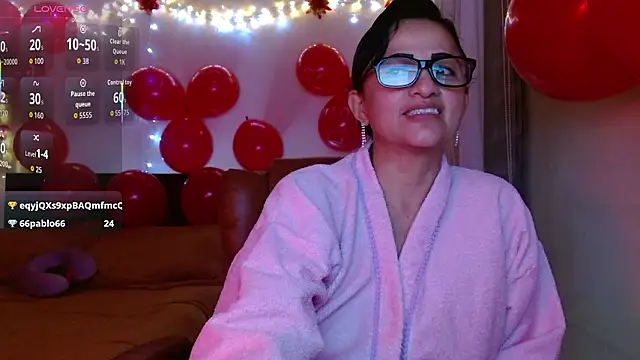 Snapshot of ISABEEL_SOFIA01 chatting on 02.15.26 ISABEEL SOFIA01 online show from 02.15.26