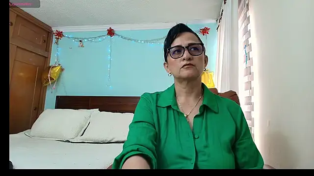ISABEEL SOFIA01 online show from 07.18.26