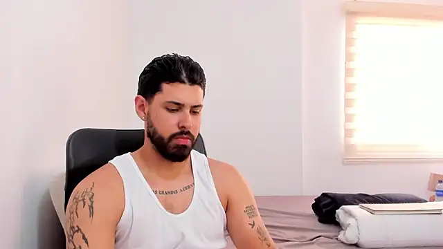 Justyn Torres online show from 09.17.25