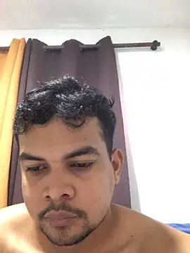 ElsecretodeBruno online show from 09.26.25