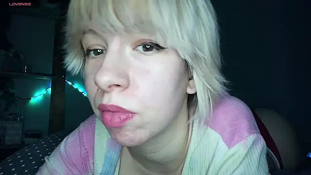 cruellagoth666 online show from 12.10.24