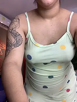 Snapshot of Amandanauty chatting on 01.07.25 Amandanauty online show from 01.07.25