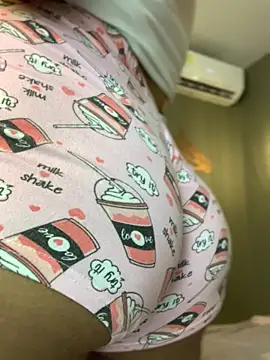 Snapshot of Amandanauty chatting on 01.14.25 Amandanauty online show from 01.14.25