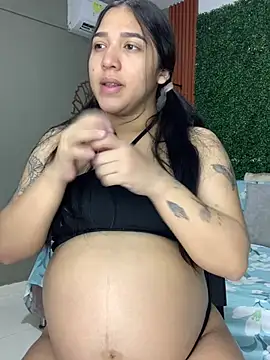 Snapshot of Amandanauty chatting on 03.02.25 Amandanauty online show from 03.02.25