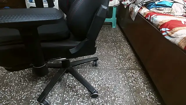 Snapshot of indianboy894 chatting on 11.29.25 indianboy894 online show from 11.29.25