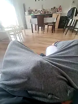 Snapshot of 987654Alf chatting on 01.10.25 987654Alf online show from 01.10.25