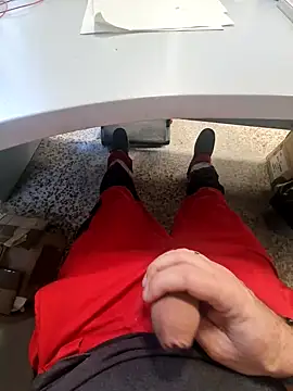 Snapshot of 987654Alf chatting on 02.18.25 987654Alf online show from 02.18.25