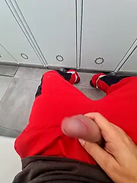 Snapshot of 987654Alf chatting on 11.19.25 987654Alf online show from 11.19.25