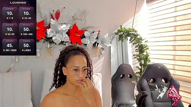 EmmaFerrary online show from 12.21.25