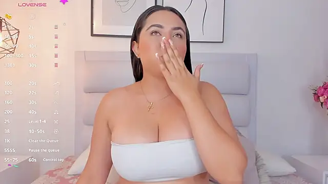 dulcepatersson1  online show from 02.08.25