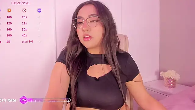 dulcepatersson1  online show from 10.31.25