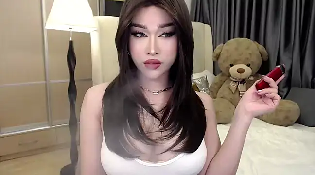 Snapshot of KeenMazikeen69 chatting on 01.12.25 KeenMazikeen69 online show from 01.12.25