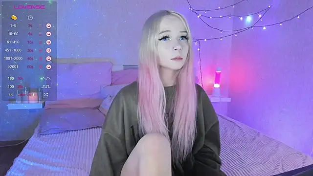 Misty Shadow online show from 12.02.24