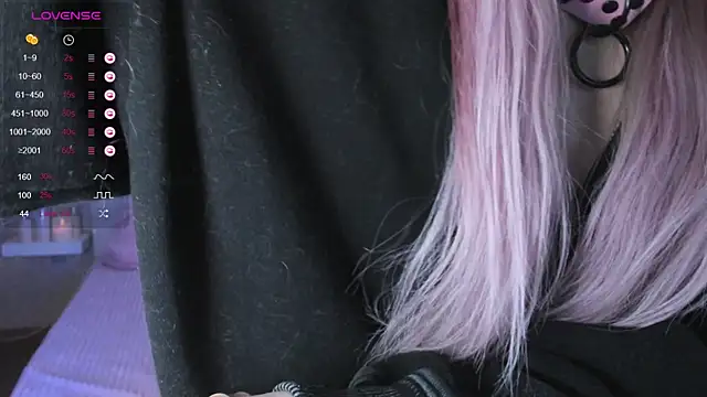 Misty Shadow online show from 12.04.24