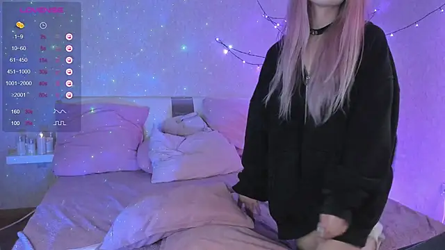 Misty Shadow online show from 12.07.24