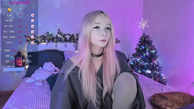 Misty Shadow online show from 12.25.24