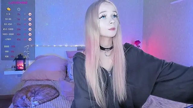 Misty Shadow online show from 02.05.25