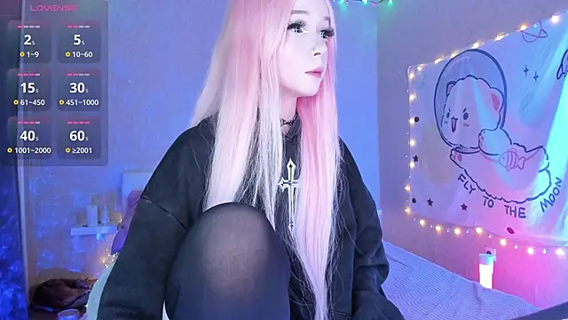 Misty Shadow online show from 11.15.25