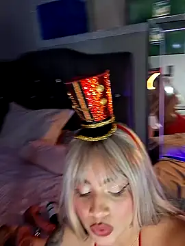 Snapshot of sheerly chatting on 12.24.24 sheerly online show from 12.24.24