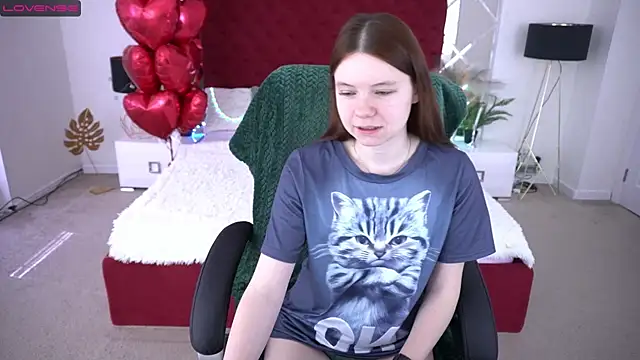 Snapshot of MaRich_Ka chatting on 02.21.25 MaRich Ka online show from 02.21.25