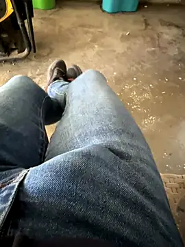 MAHKE12 online show from 10.13.25