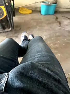 MAHKE12 online show from 10.24.25