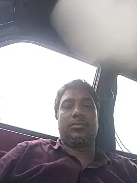Snapshot of divakar2022 chatting on 11.12.25 divakar2022 online show from 11.12.25