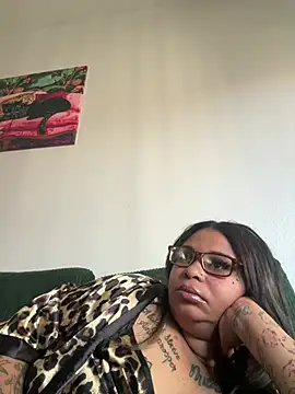 Popthaatart online show from 01.18.26