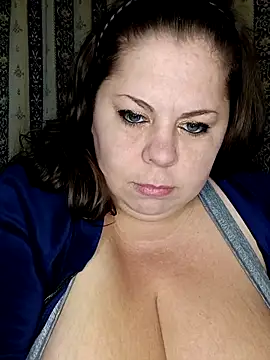 Ginabig online show from 11.16.25