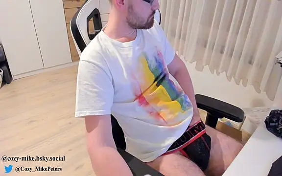 cozy-mike online show from 03.01.25