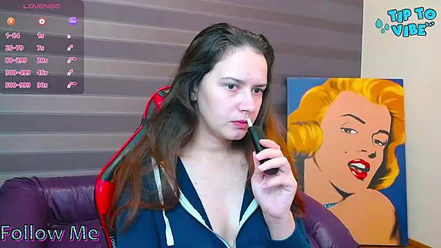 iris nikhols online show from 10.07.25