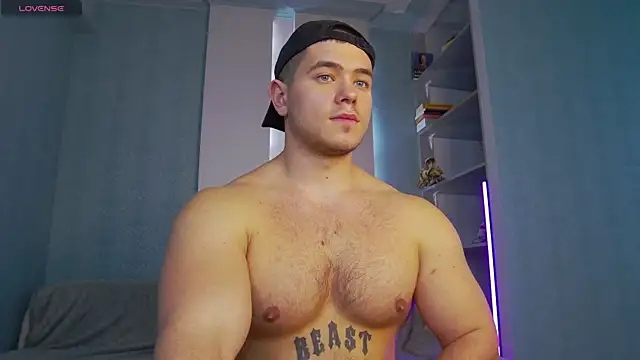 Arilas  online show from 02.15.25