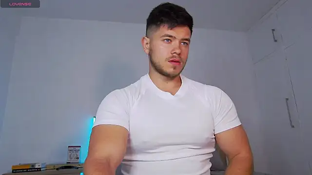 Arilas  online show from 04.16.26