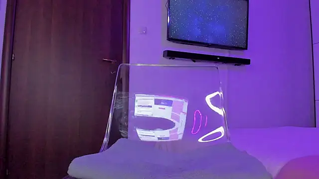 Snapshot of Bri4anna chatting on 01.13.25 Bri4anna online show from 01.13.25