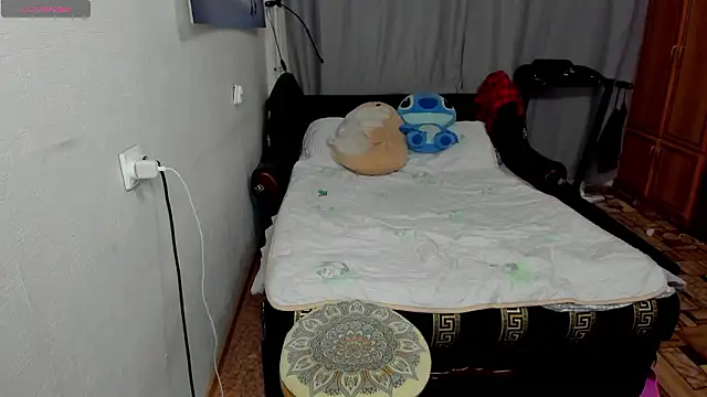 Snapshot of monica__elder chatting on 02.14.26 monica elder online show from 02.14.26