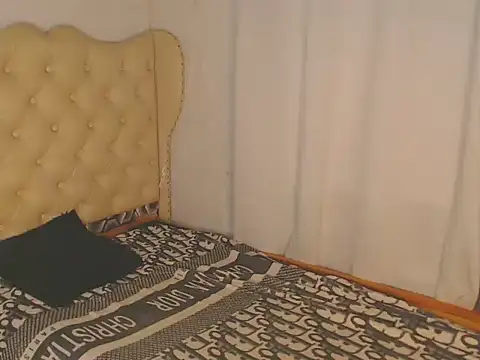 sweet prettygirl online show from 12.14.25