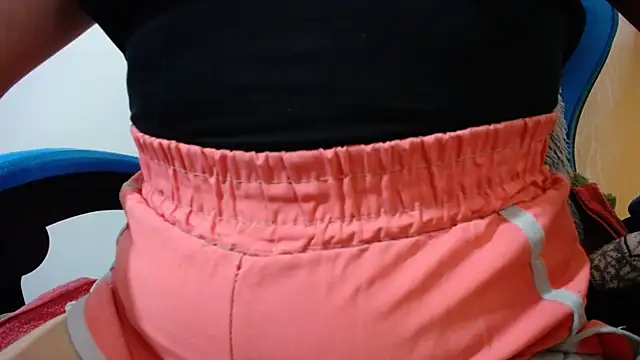 klylls squirt  online show from 12.01.25