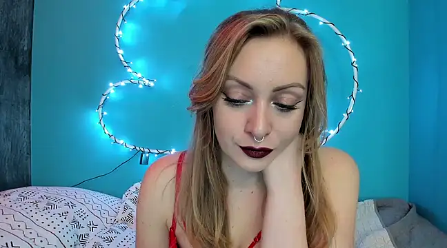 YourVenus00 online show from 02.06.25