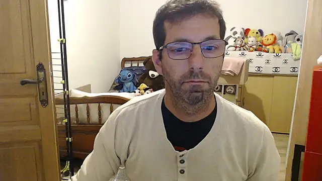 Snapshot of steph19x5 chatting on 06.24.26 steph19x5 online show from 06.24.26