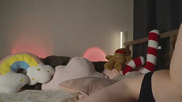 MiracleSandy online show from 12.22.24