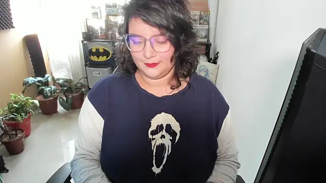 aika-dreams online show from 09.12.25