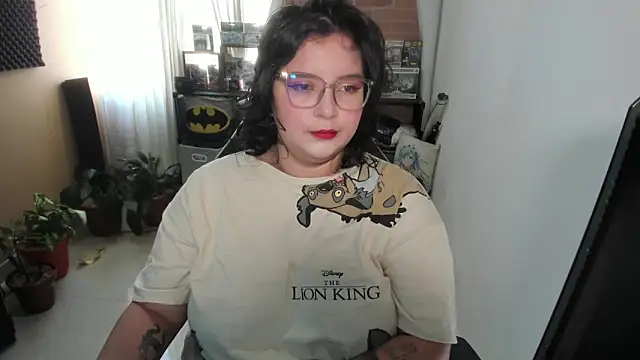 aika-dreams online show from 09.16.25