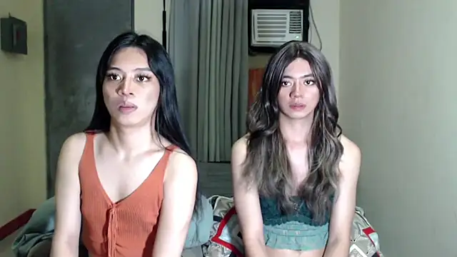 Snapshot of Urworldclasstrans chatting on 09.13.25 Urworldclasstrans online show from 09.13.25