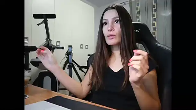 GodlyTheia online show from 12.04.24