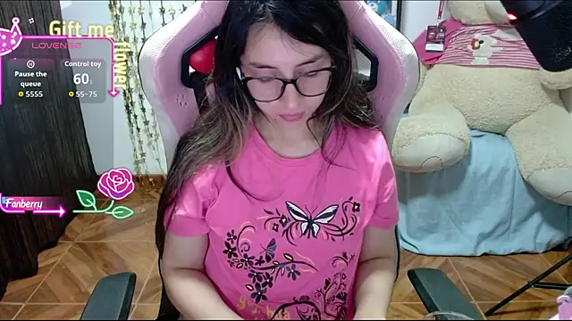 Maggie Fox3 online show from 09.22.25