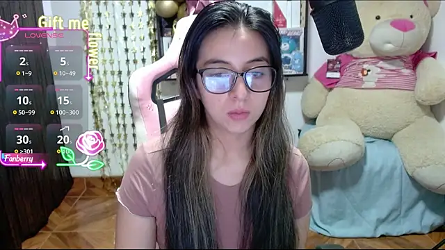 Maggie Fox3 online show from 09.29.25