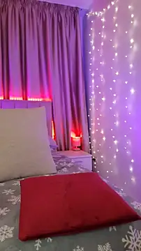 Larissa K online show from 02.14.26