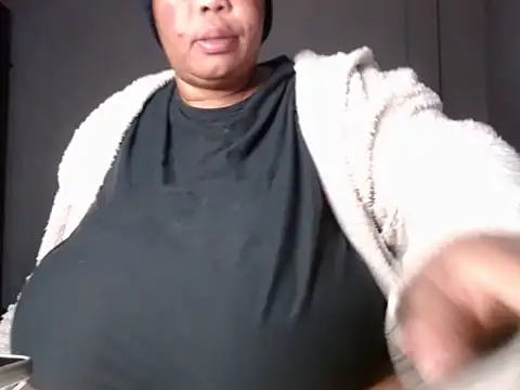 Lovelyboobs01 online show from 05.06.26